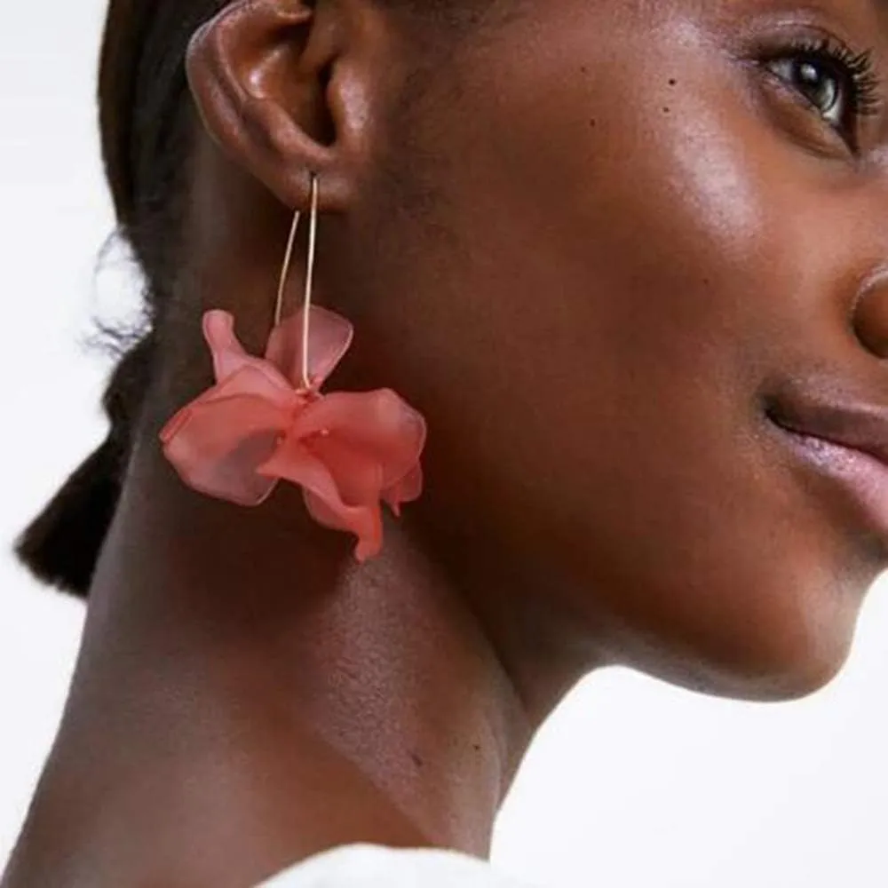Boho Rose Petal Dangle Resin Earrings - Long Drop Acrylic Tiered Flower Earrings - Statement Exaggerated Floral Tassel Earrings for Women and Girls