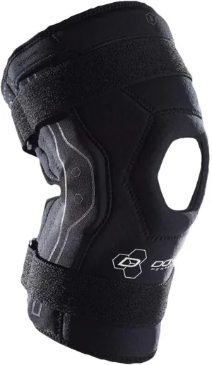 DonJoy Performance Bionic Knee Brace  Hinged, Adjustable Patella Support, Lateral / Medial Ligament (ACL, MCL, LCL), Meniscus, Knee Sprains for Soccer, Basketball, Skiing, Hockey, Running, Water Sports