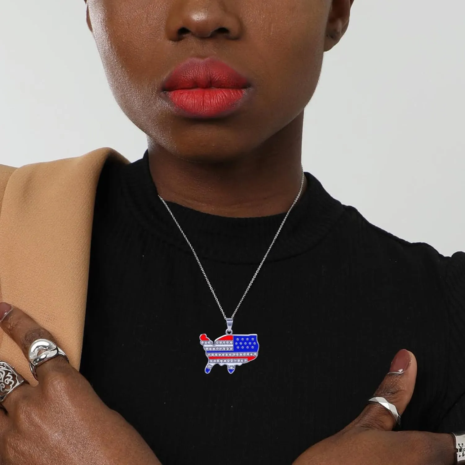 HUJUON American Flag Pendant Necklace Earring Set for Women 4th Of July Butterfly Drop Dangle Hook Earring Independence Day Usa Patriotic Choker Jewelry Gift