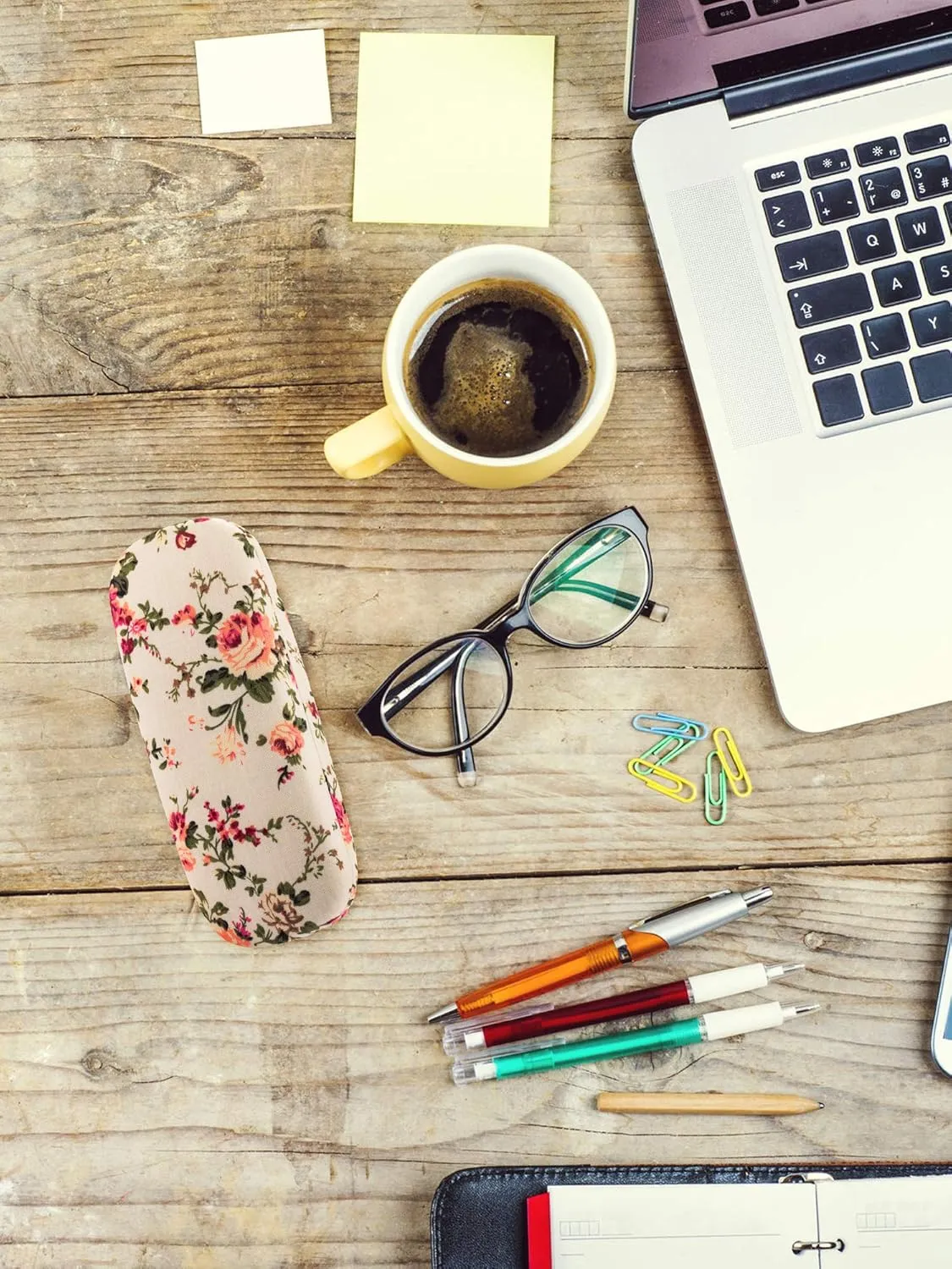 Weewooday 2 pcs hard shell glasses case Flower Glasses for Women Floral Retro Portable Eyeglass Box